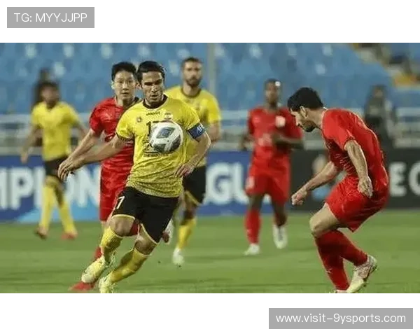 豪门对决引爆联赛焦点新星破门改写争冠格局球迷热议战术升级再掀高潮